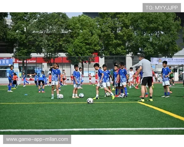 “未来之星：中国青少年足球锦标赛精彩纷呈”，未来少儿足球俱乐部