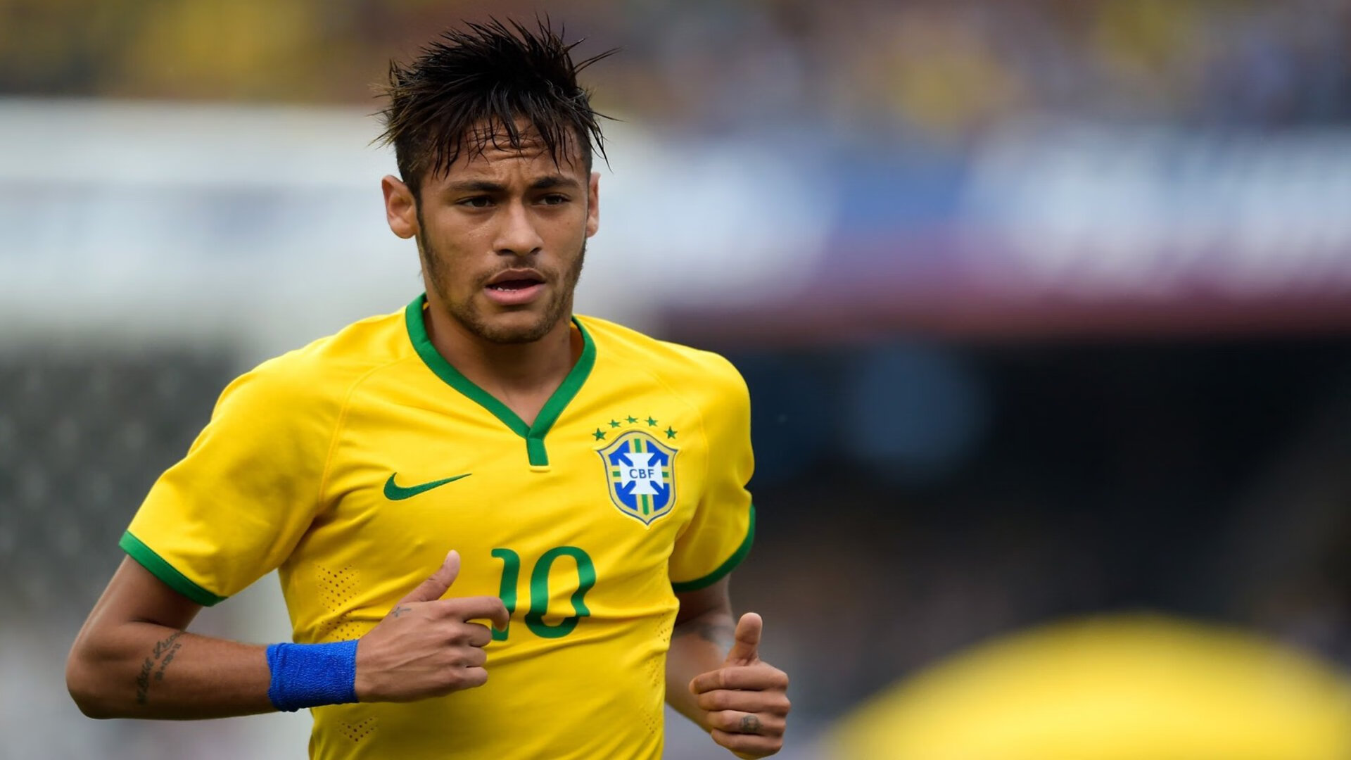 英超比赛中防守动作的生物力学分析及训练改进，英超最佳防守队员